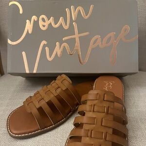 NWOB Crown Vintage Toledy Sandal – Tan Leather, Women’s Size 8.5